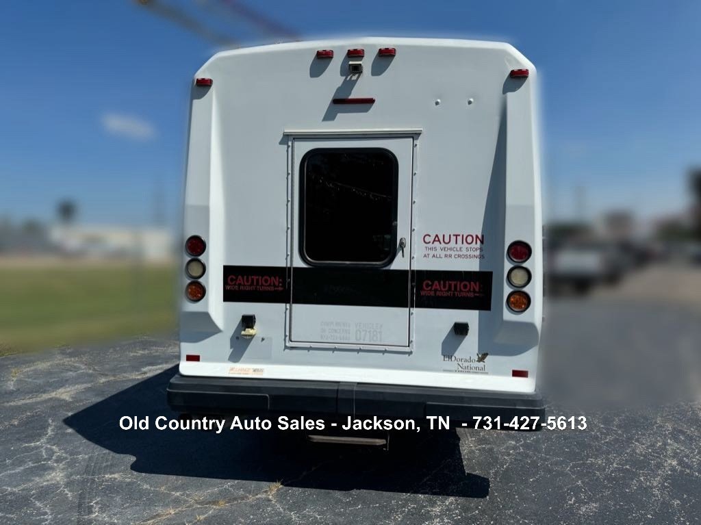 Used 2012 Ford F550 Luxury w/ Payload Upgrade Pkg RWD image 4
