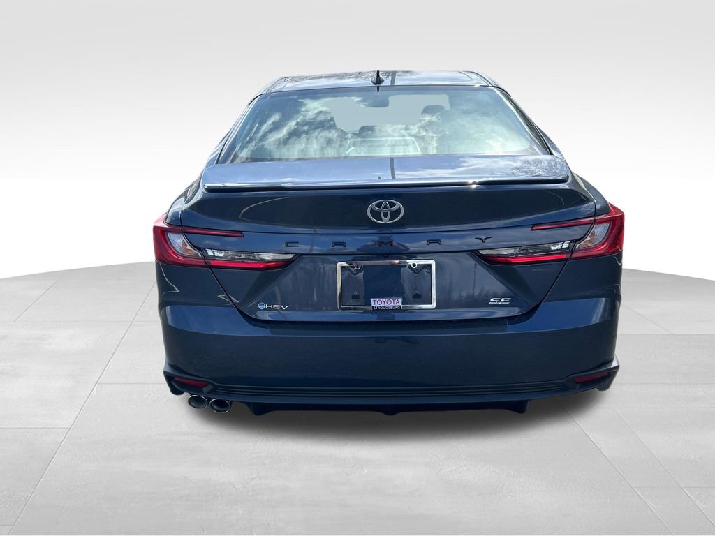 New 2026 Toyota Camry SE FWD image 4