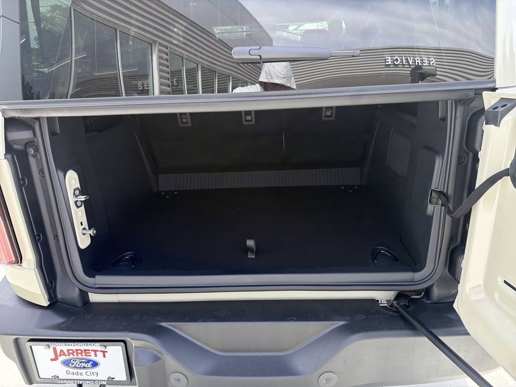New 2026 Ford Bronco Outer Banks AWD/4WD image 9