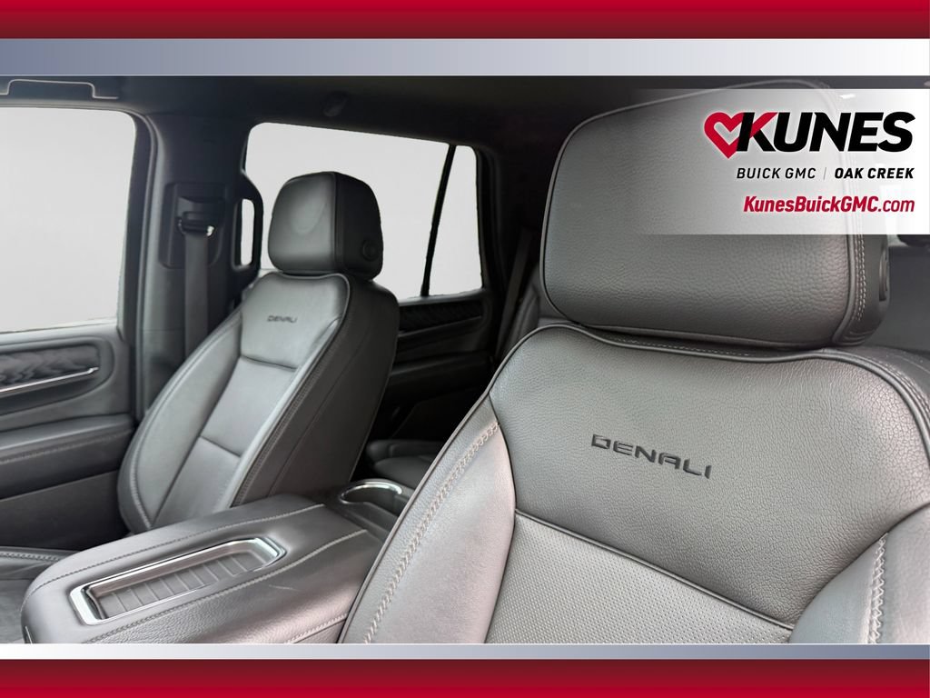 Used 2023 GMC Yukon Denali AWD/4WD image 23