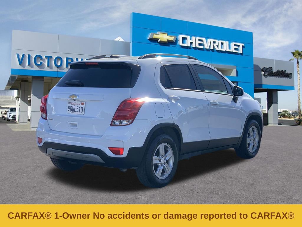 Certified 2022 Chevrolet Trax LT w/ LT Convenience Package image 4