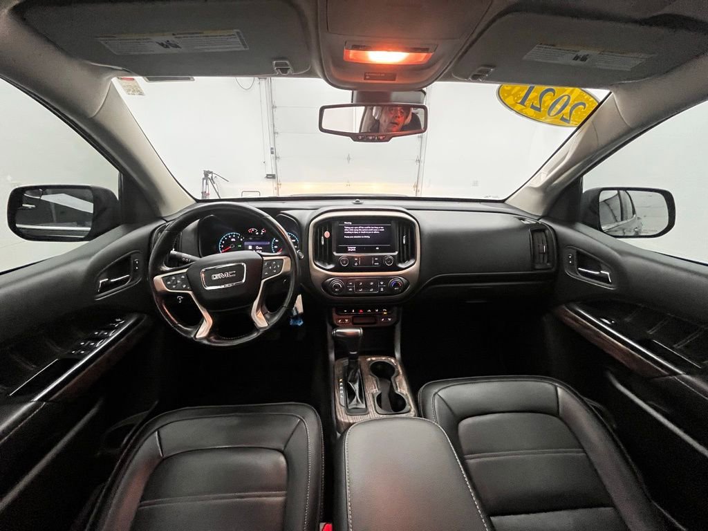 Used 2021 GMC Canyon Denali image 3