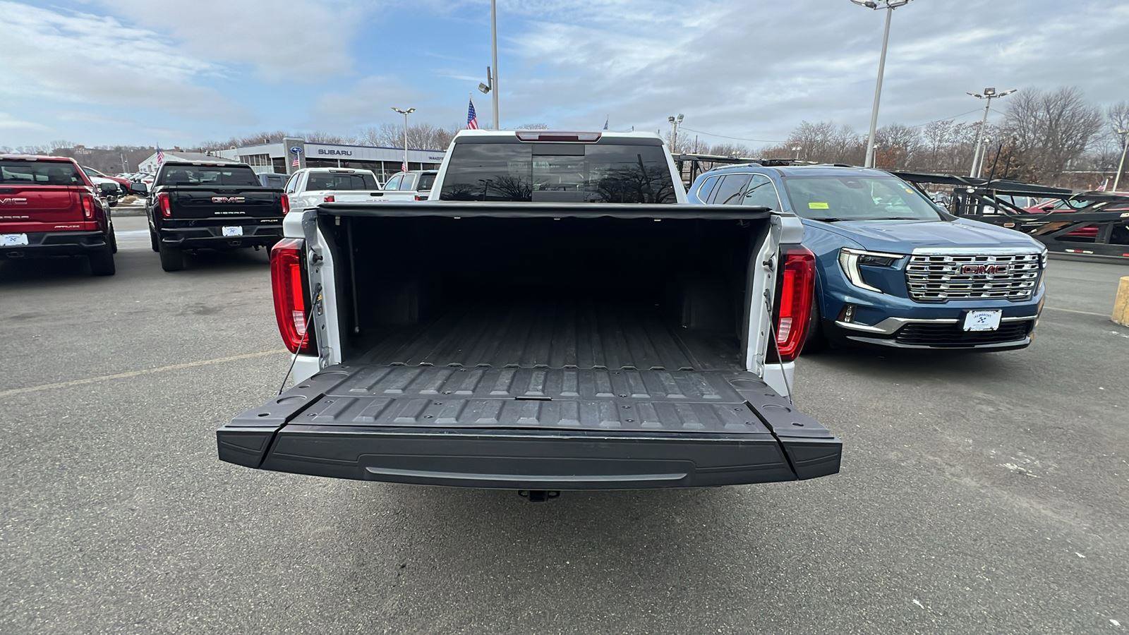 Used 2020 GMC Sierra 1500 SLT w/ SLT Premium Package image 30