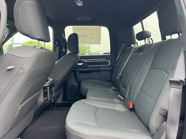 New 2026 RAM 2500 Big Horn AWD/4WD image 4