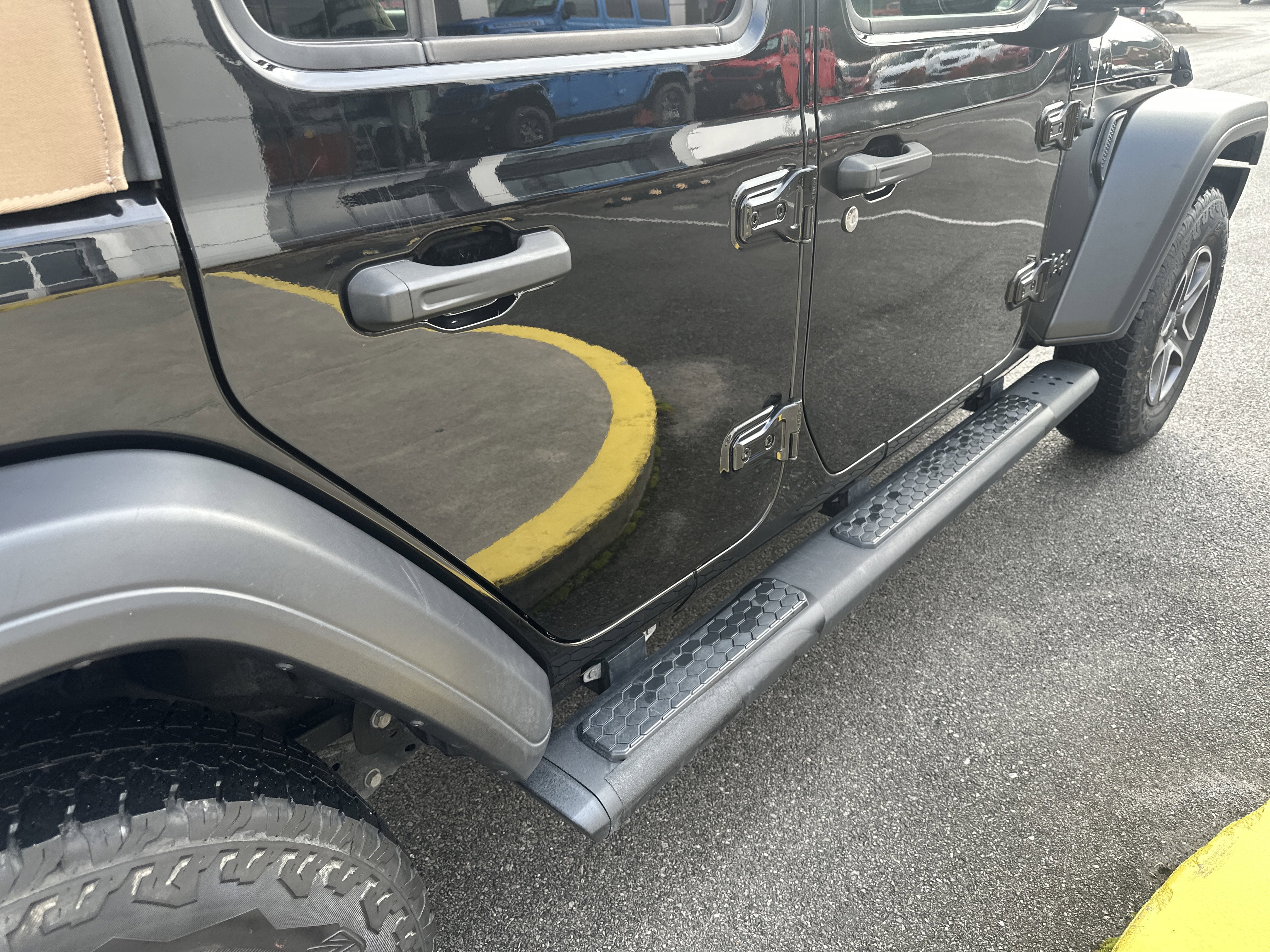 Used 2020 Jeep Wrangler Unlimited Sport image 26