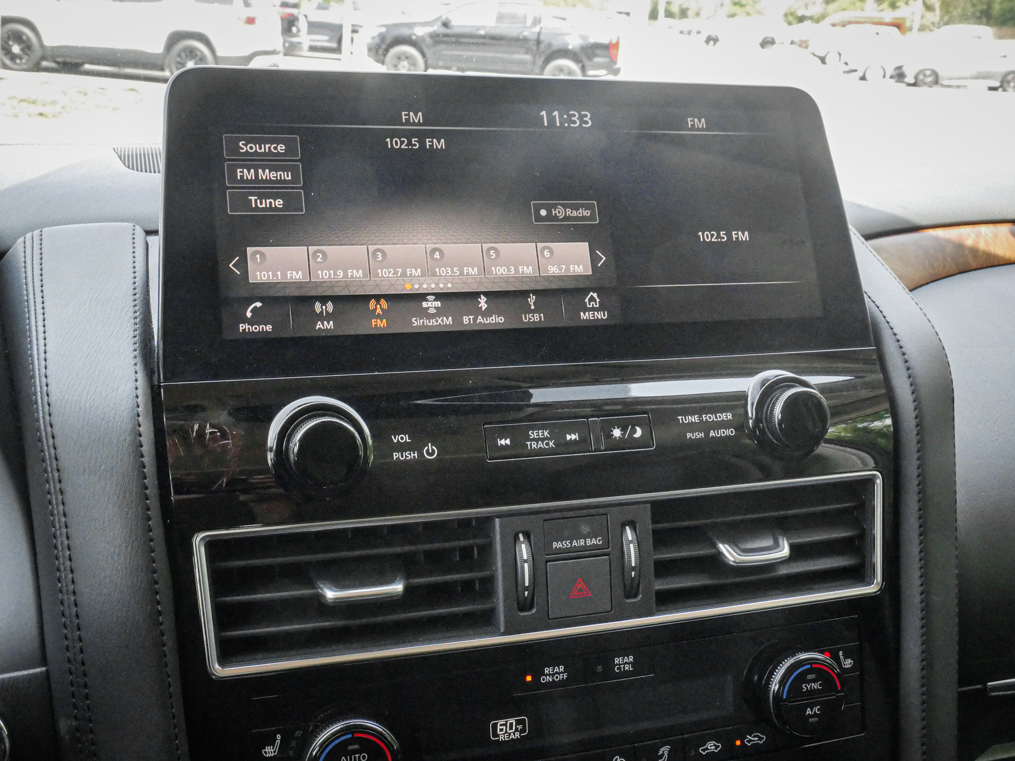 Used 2024 Nissan Armada SL w/ Captain's Chairs Package image 23