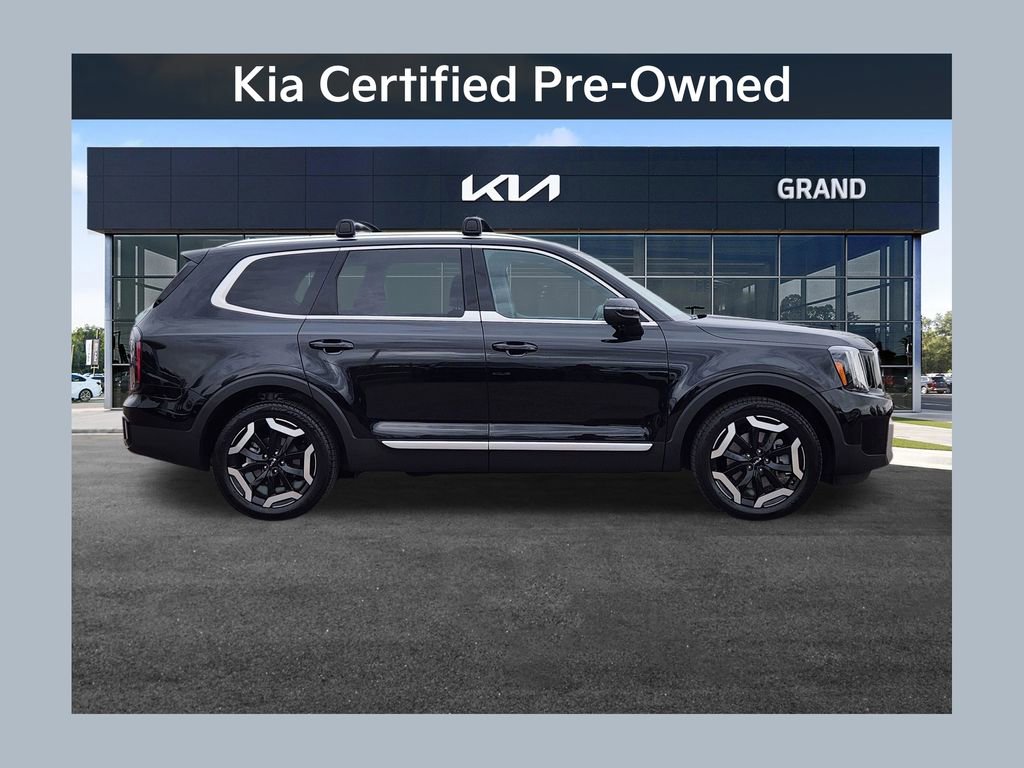 Certified 2023 Kia Telluride EX w/ EX Captain's Chair Package