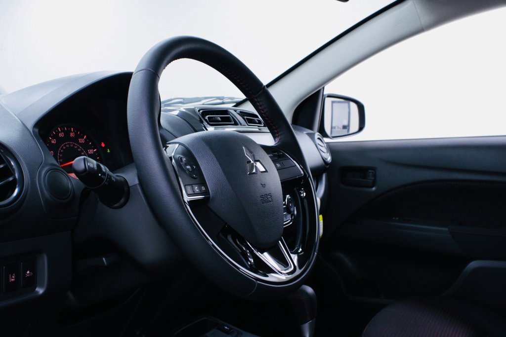 Used 2024 Mitsubishi Mirage G4 Black Edition image 5