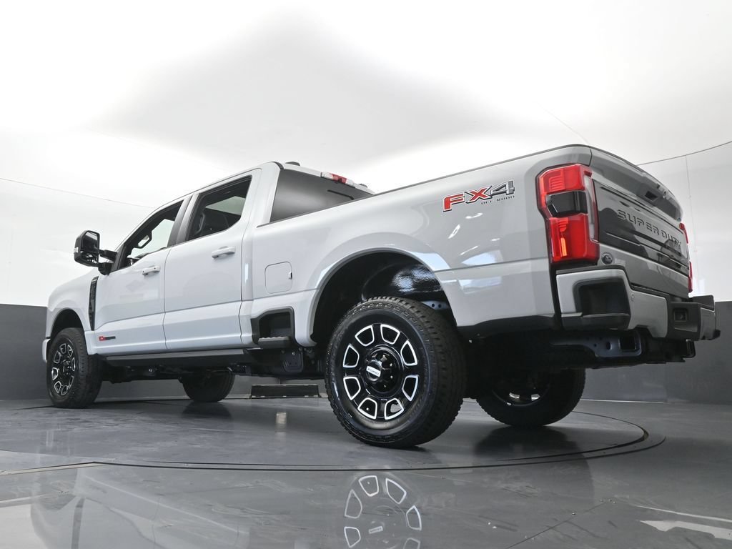 Used 2026 Ford F350 Platinum w/ FX4 Off-Road Package AWD/4WD image 74