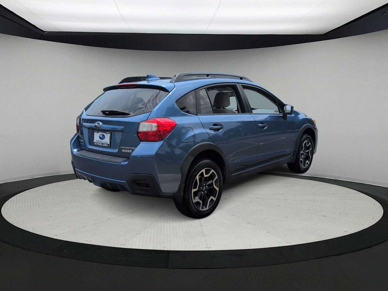 Used 2016 Subaru Crosstrek 2.0i Premium AWD/4WD image 8