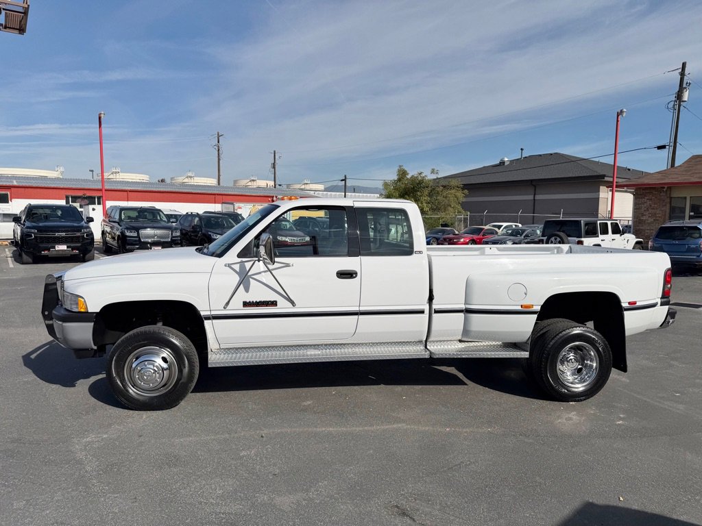 Used 1996 Dodge Ram 3500 Truck SLT image 3