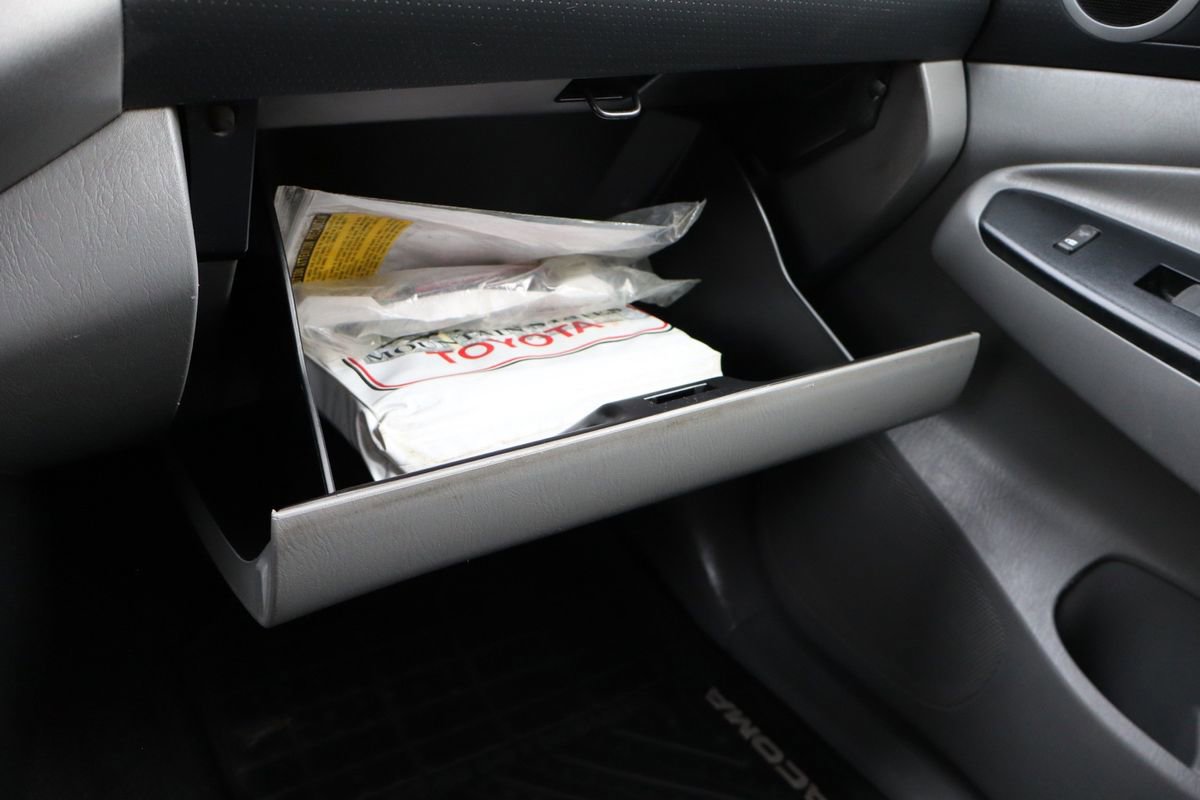 Used 2014 Toyota Tacoma V6 image 38