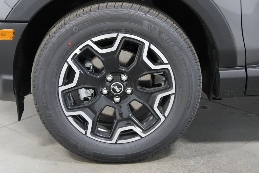 New 2026 Ford Bronco Sport Outer Banks AWD/4WD image 16