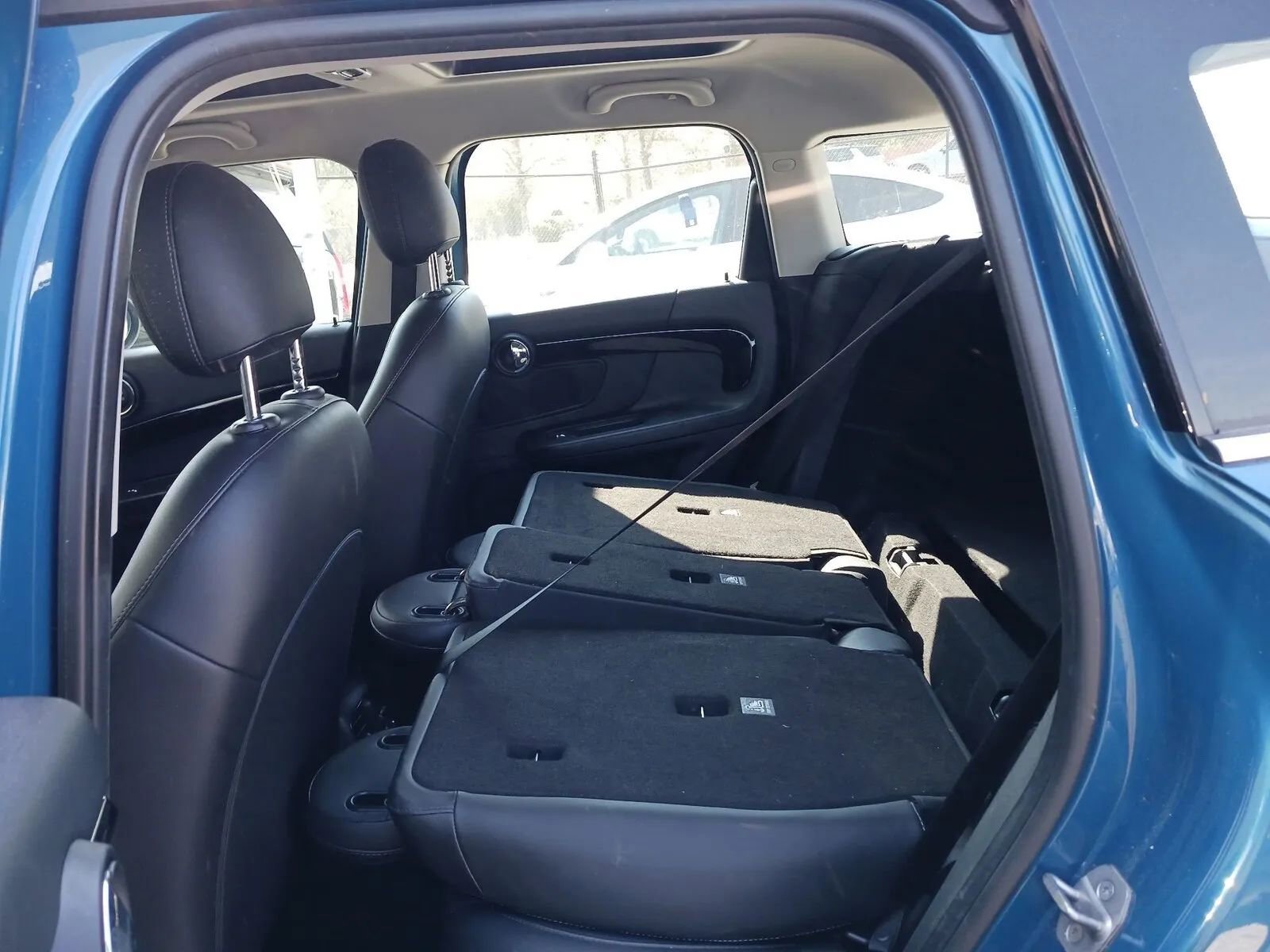 Used 2022 MINI Cooper Countryman image 5