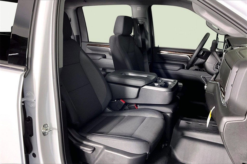 New 2026 GMC Sierra 2500 SLE w/ SLE Value Package; image 11