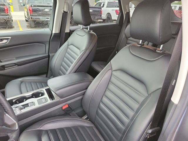 Certified 2024 Ford Edge SEL w/ Convenience Package AWD/4WD image 5