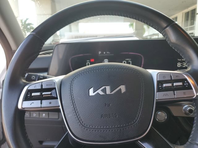 Used 2024 Kia Telluride LX AWD/4WD image 22