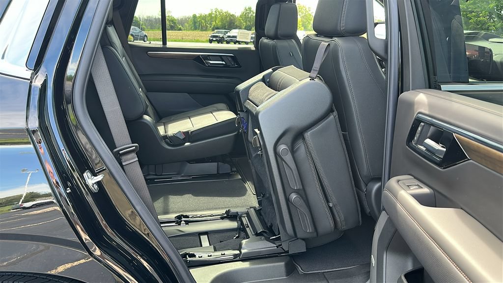 New 2026 Chevrolet Tahoe High Country AWD/4WD image 31