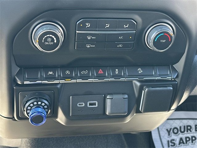 Used 2022 Chevrolet Silverado 1500 Custom Trail Boss w/ LPO, Dark Essentials Package image 33