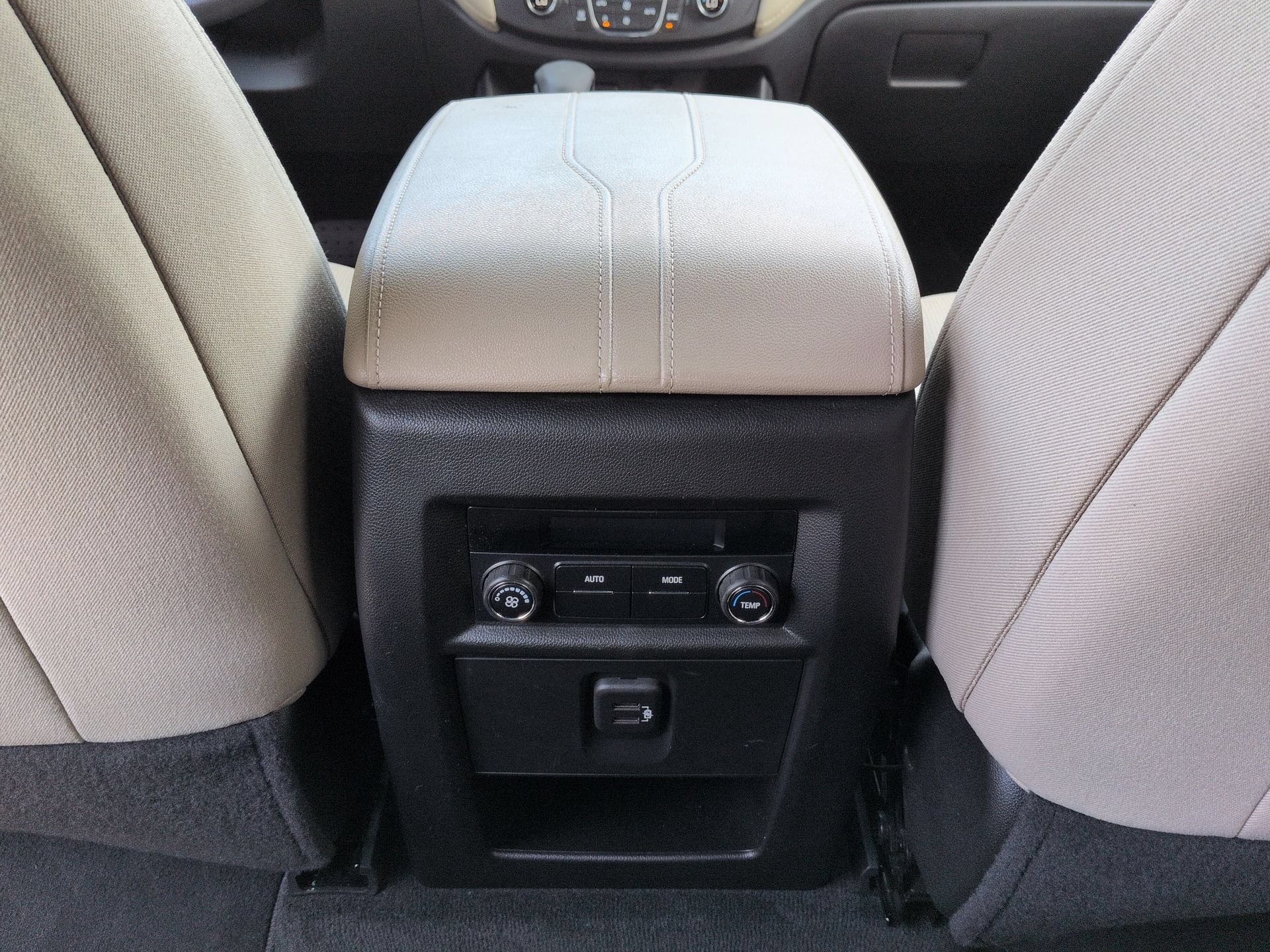 Certified 2022 Chevrolet Traverse LS AWD/4WD image 21
