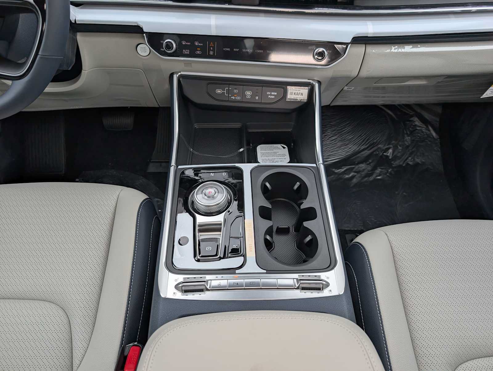 New 2027 Kia Carnival SX Prestige FWD image 13