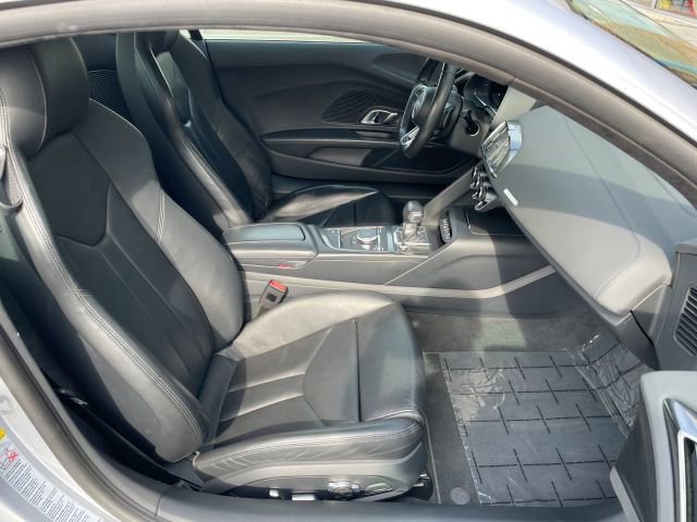 Used 2017 Audi R8 V10 image 28