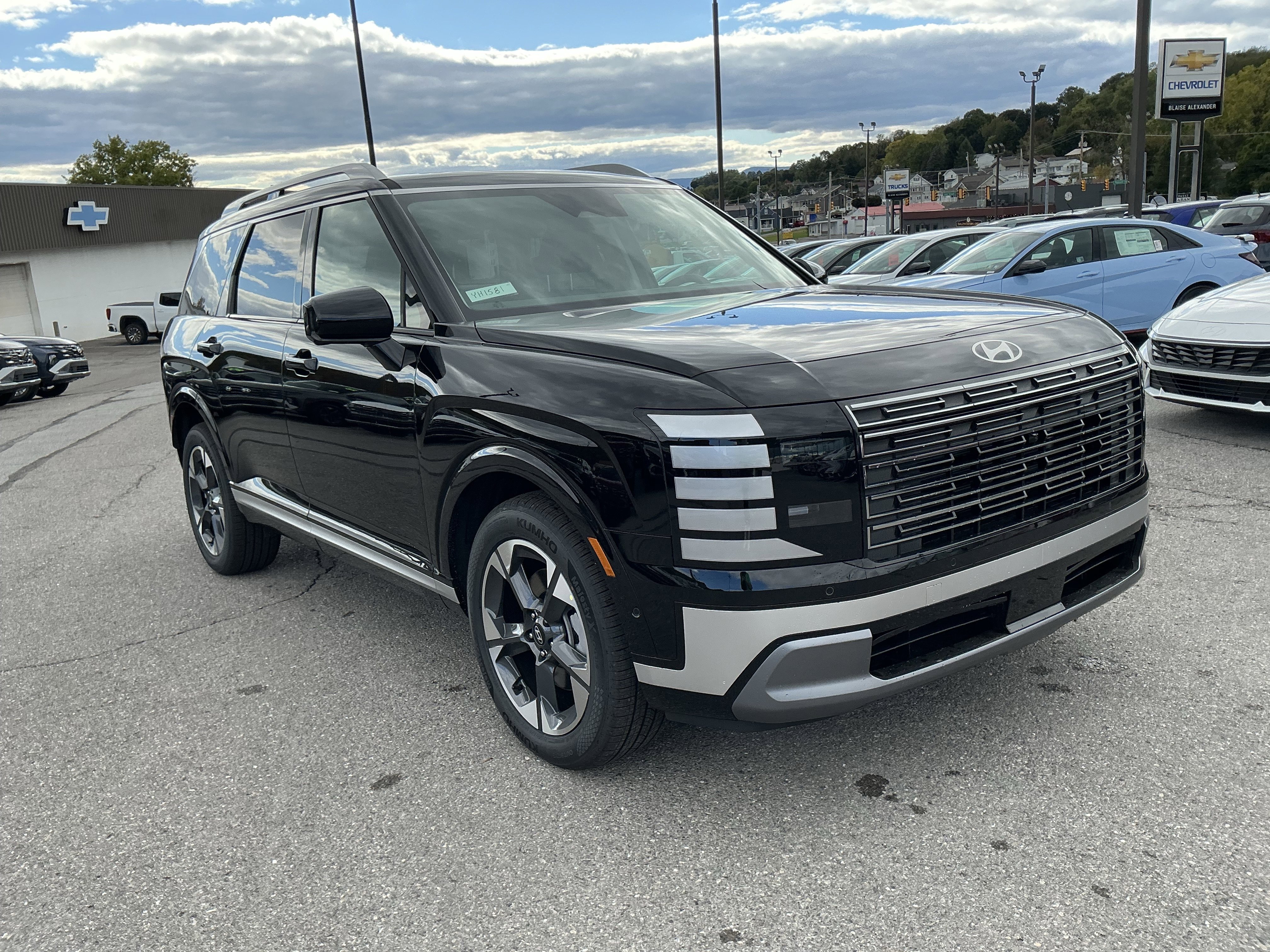 New 2026 Hyundai Palisade Limited image 1