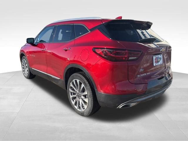 Certified 2023 Chevrolet Blazer Premier w/ Driver Confidence II Package image 5