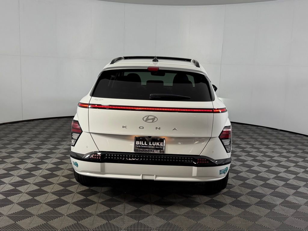 Used 2024 Hyundai Kona Limited FWD image 8