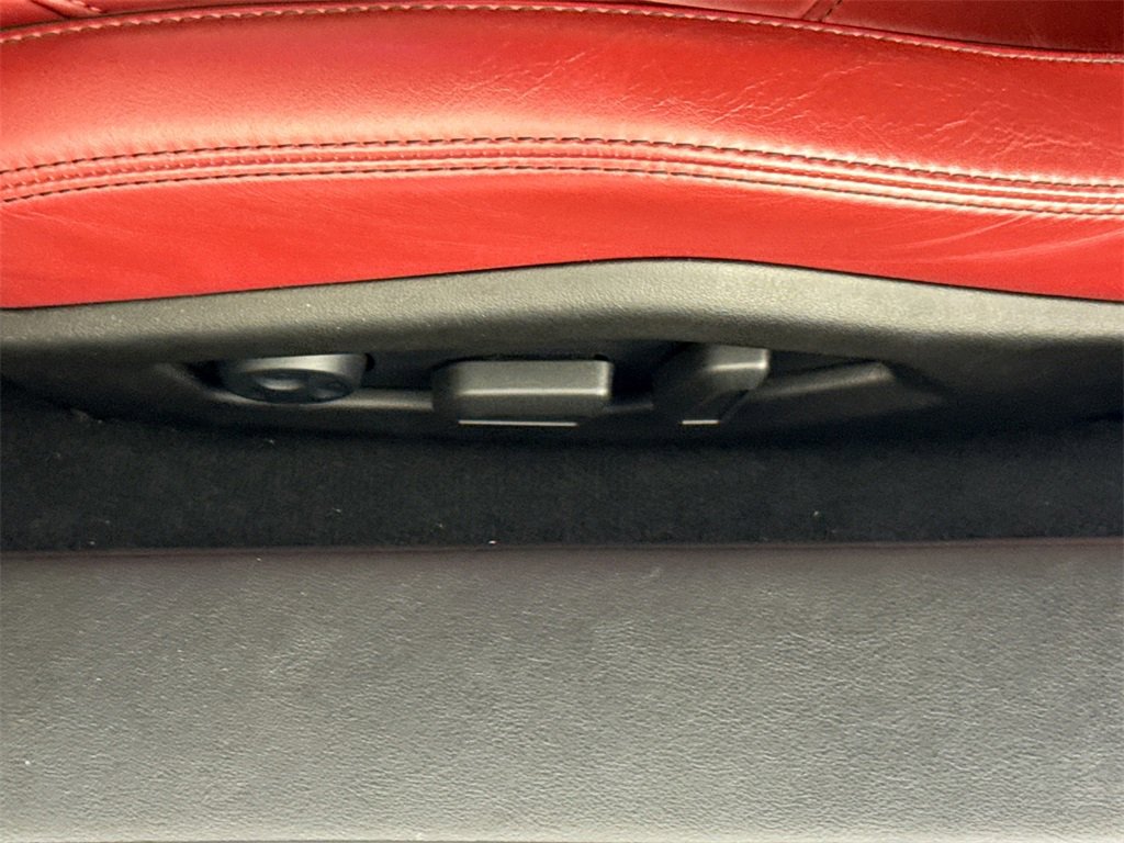 Used 2020 Lamborghini Huracan EVO image 21