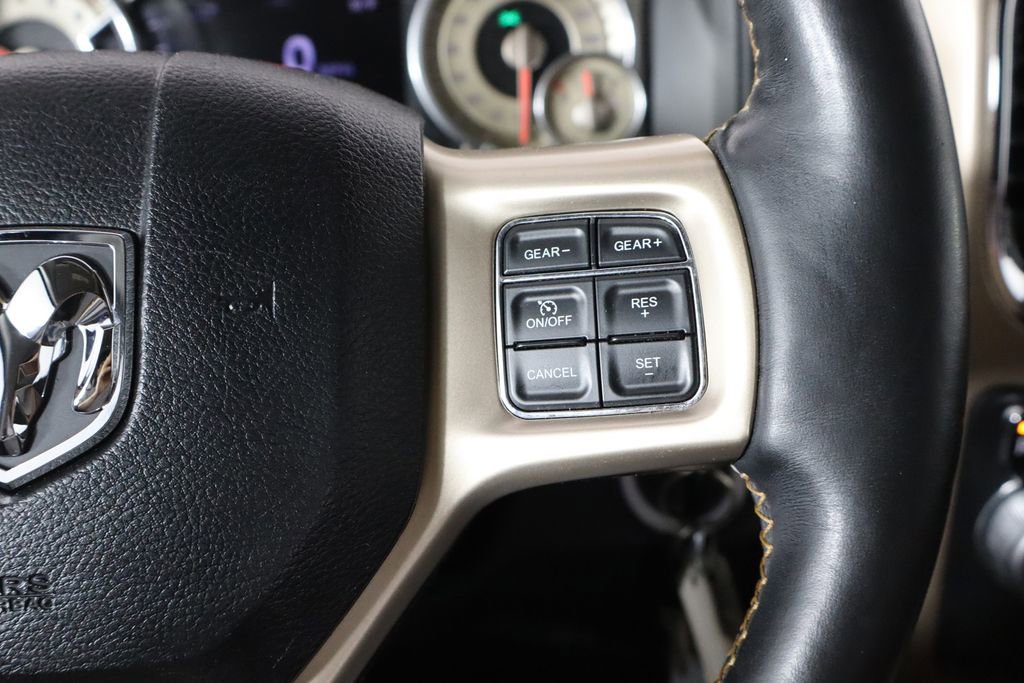 Used 2016 RAM 1500 Laramie Longhorn RWD image 10