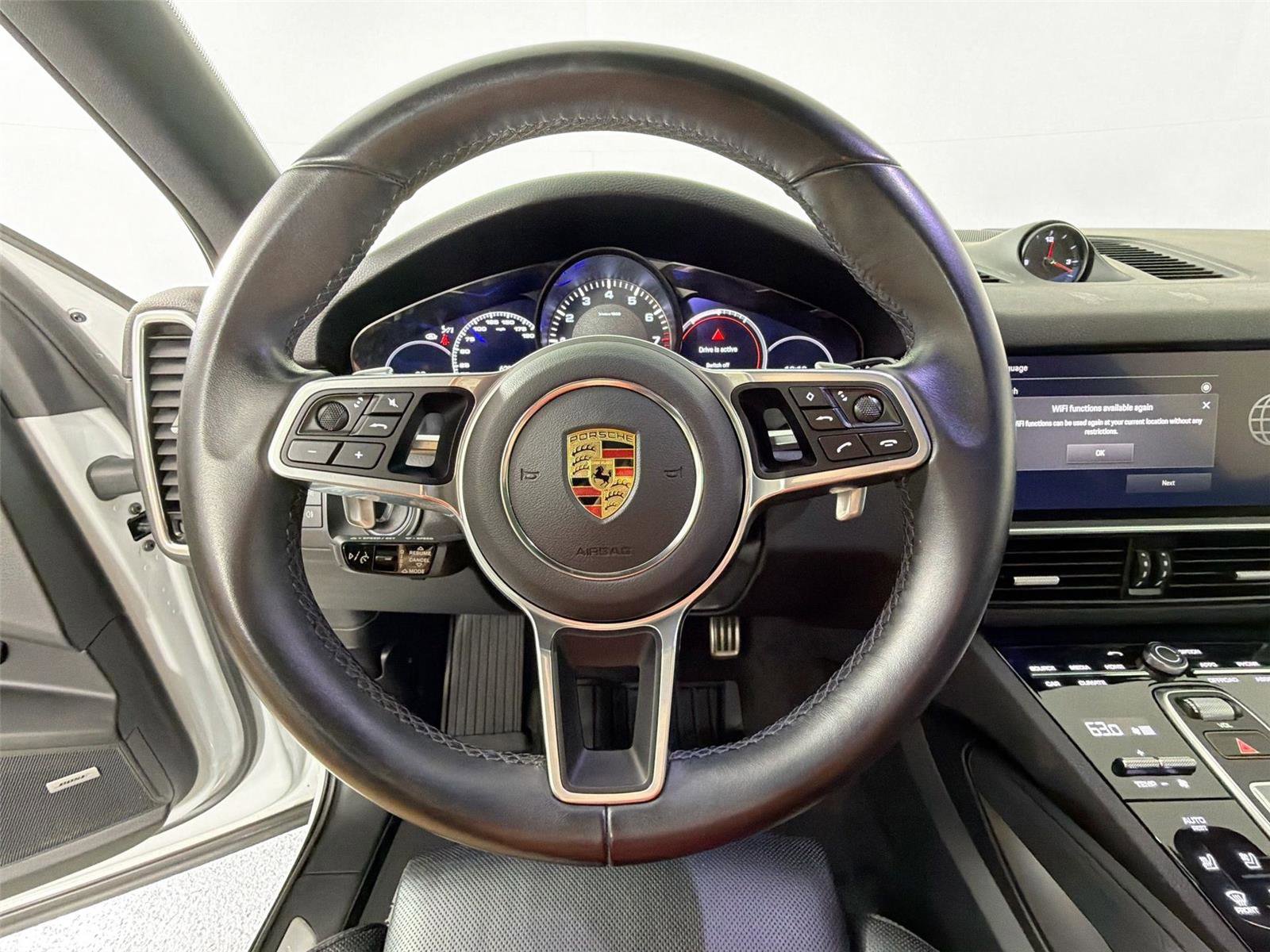 Certified 2023 Porsche Cayenne S Platinum w/ Assistance Package image 20