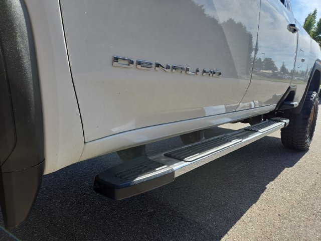 Used 2023 GMC Sierra 3500 Denali w/ Denali Ultimate Package AWD/4WD image 9