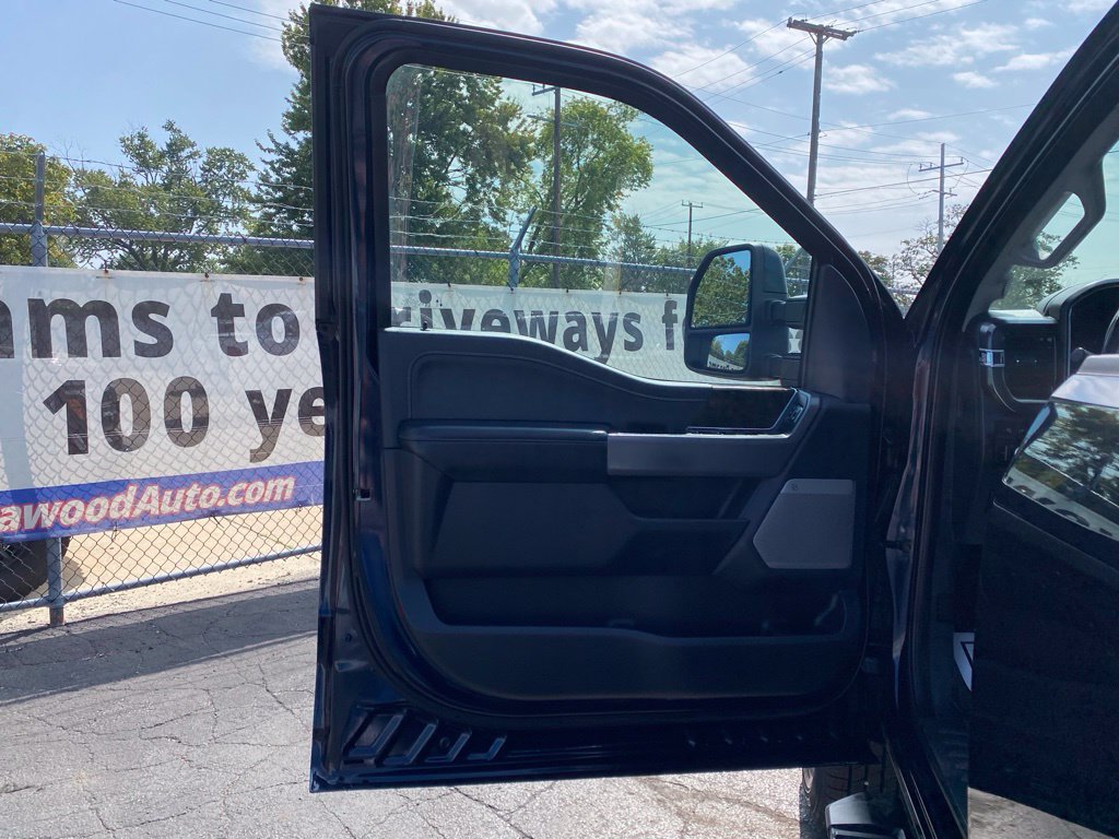 Used 2024 Ford F250 Lariat AWD/4WD image 14