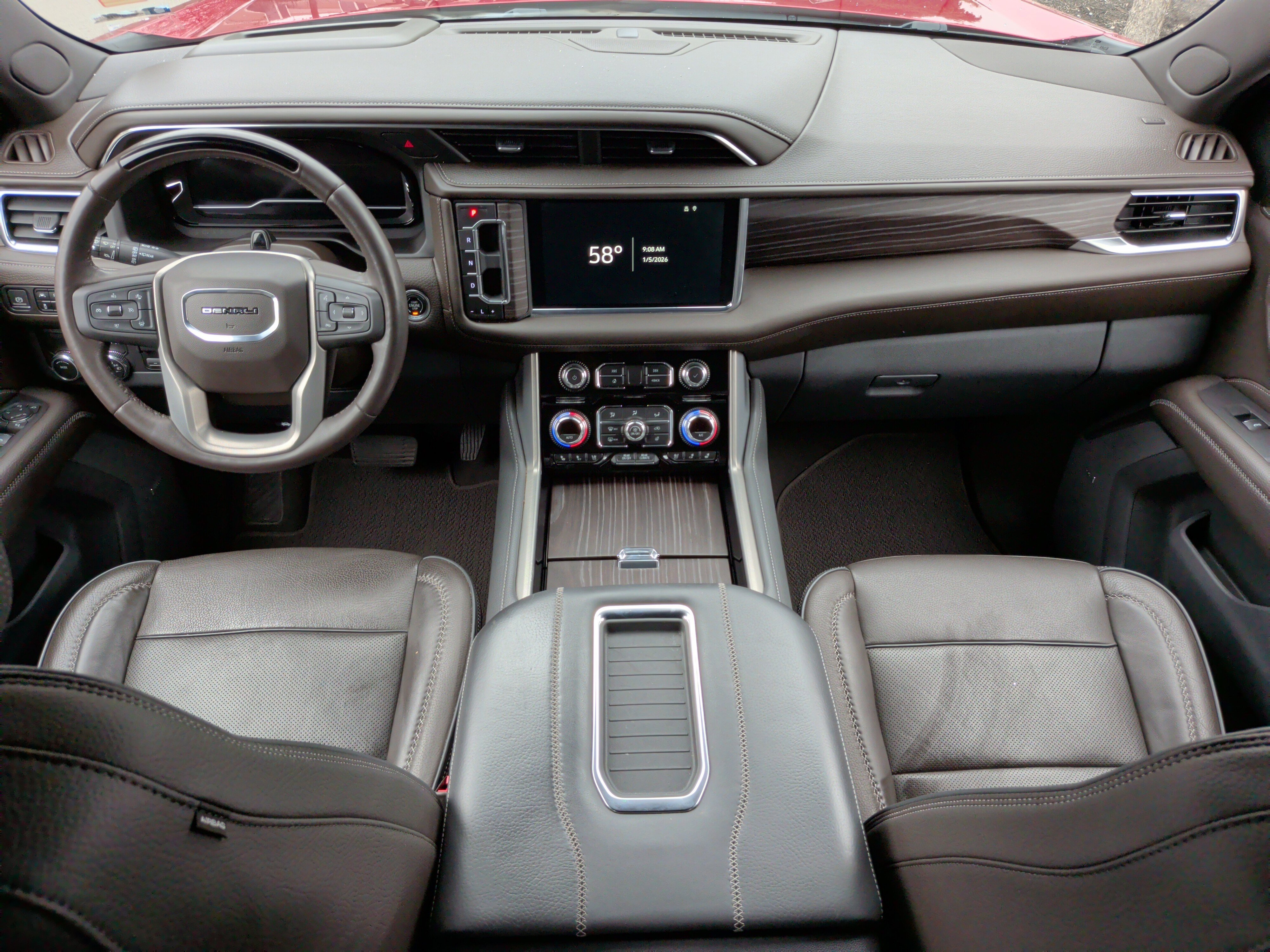 Used 2023 GMC Yukon Denali w/ Advanced Technology Package image 32