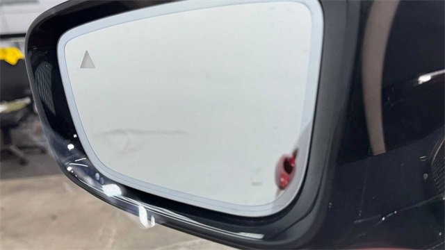 Used 2025 BMW M440i Convertible image 15