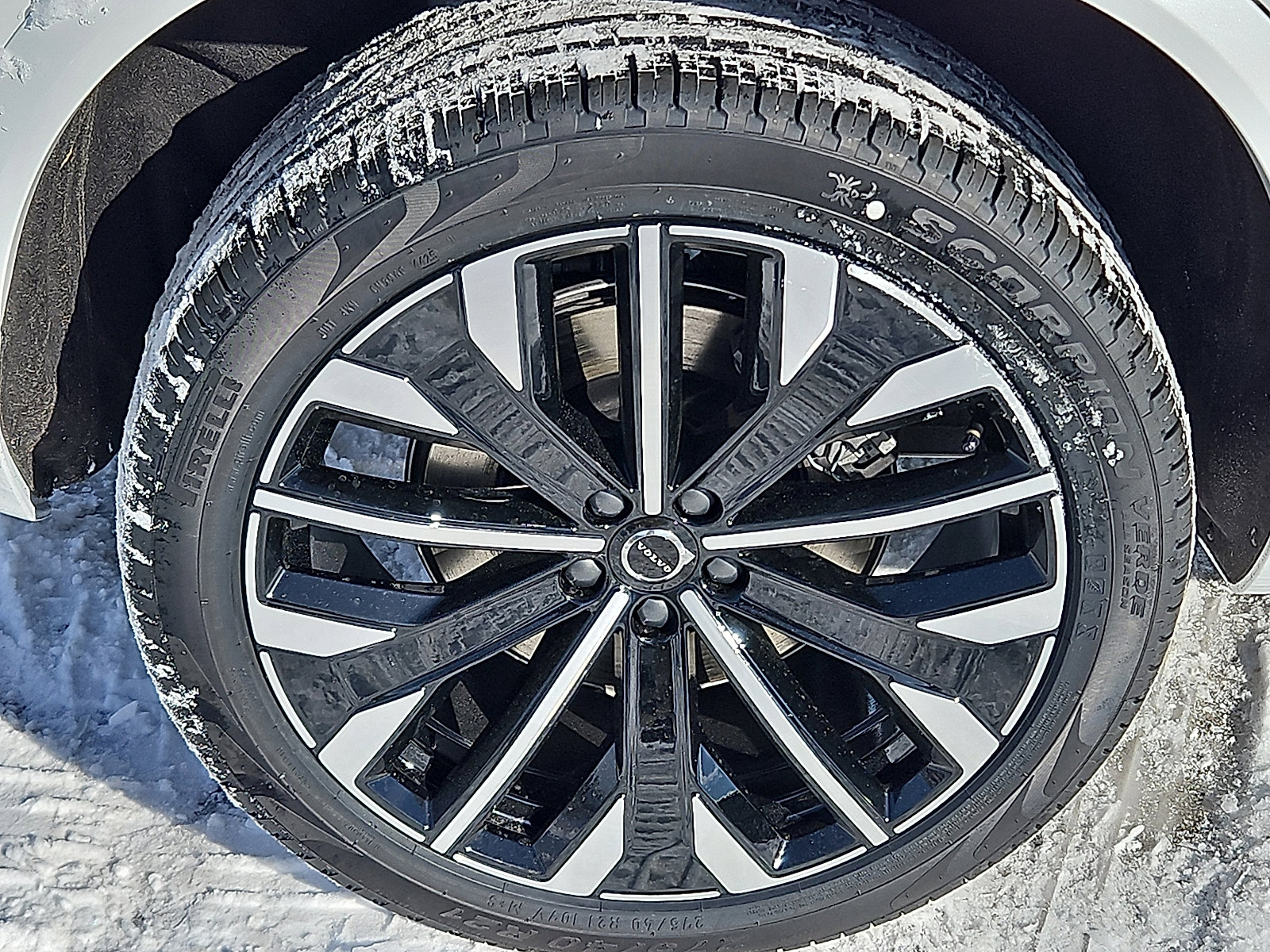 New 2026 Volvo XC90 B6 Ultra w/ Protection Package AWD/4WD image 7