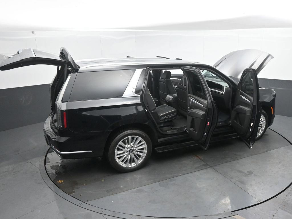 Used 2025 Cadillac Escalade Premium Luxury w/ Touring Package image 58