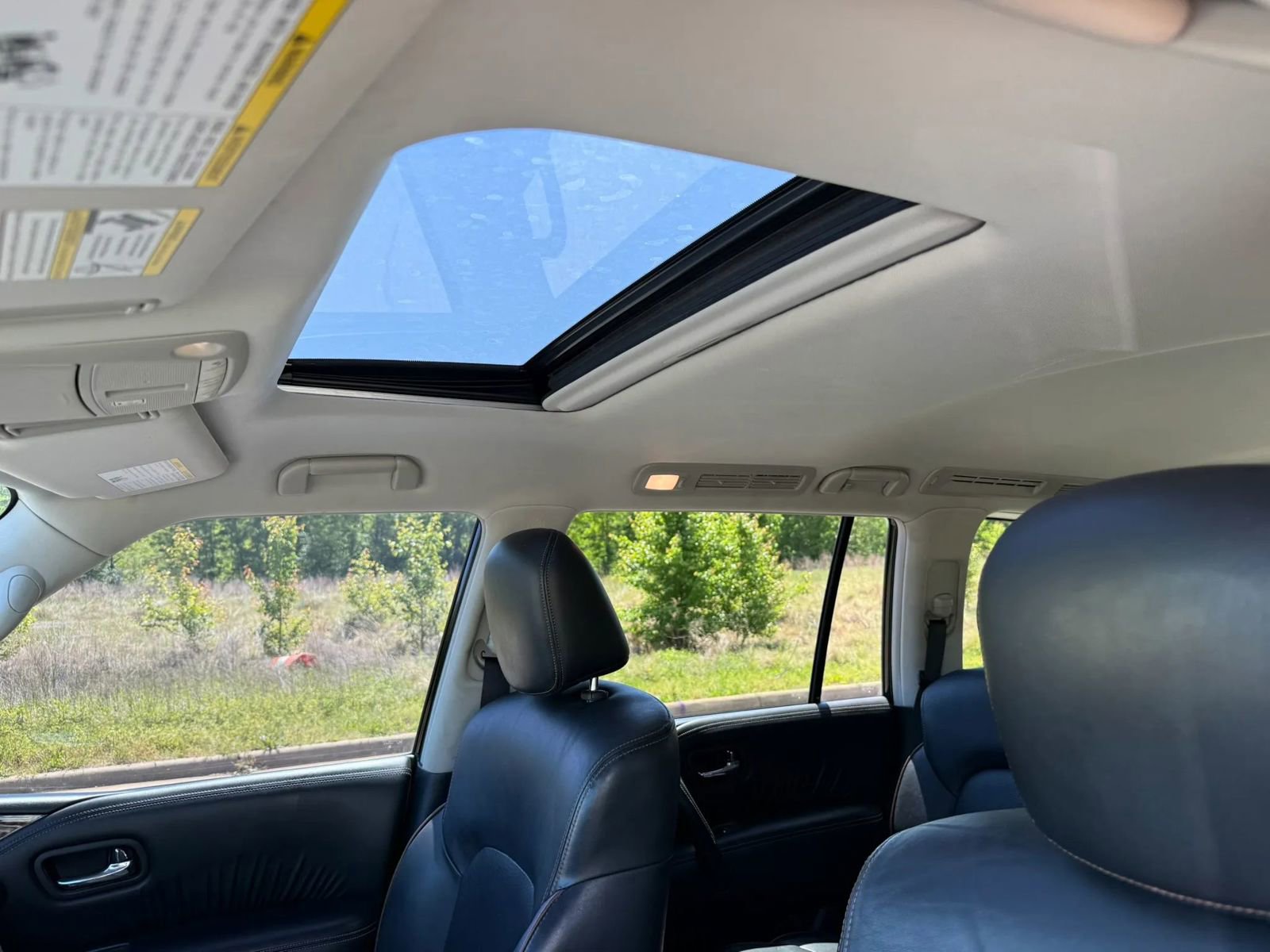 Used 2019 Nissan Armada SL w/ Premium Package AWD/4WD image 9