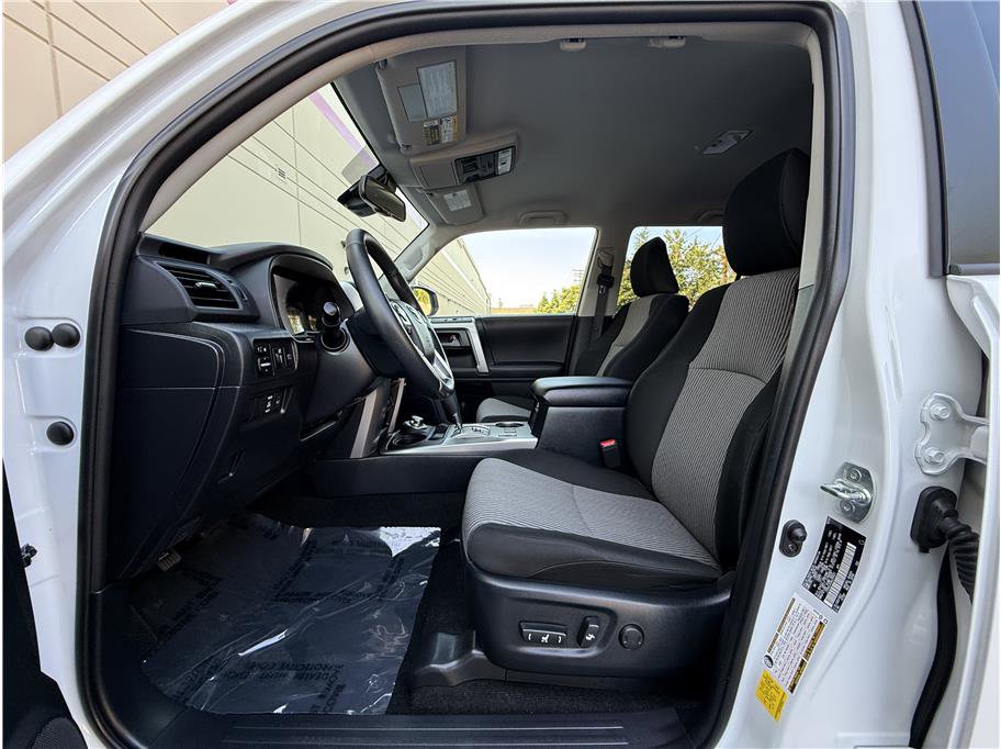 Used 2024 Toyota 4Runner SR5 image 43