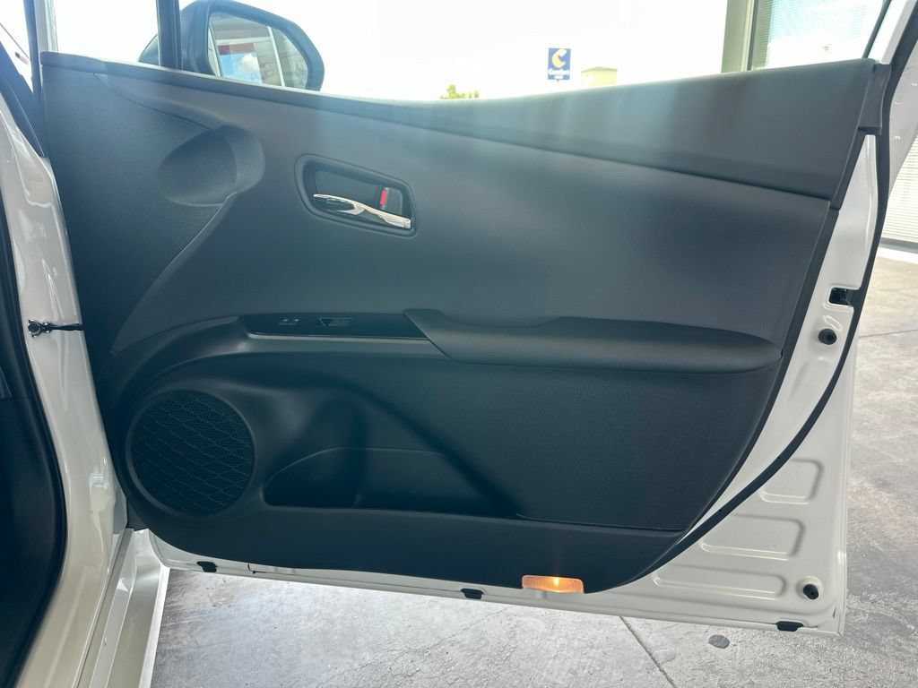 Certified 2022 Toyota Prius XLE FWD image 12
