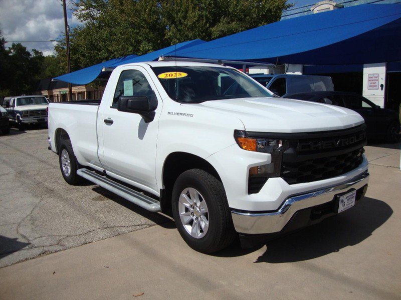 Used 2025 Chevrolet Silverado 1500 W/T RWD image 1