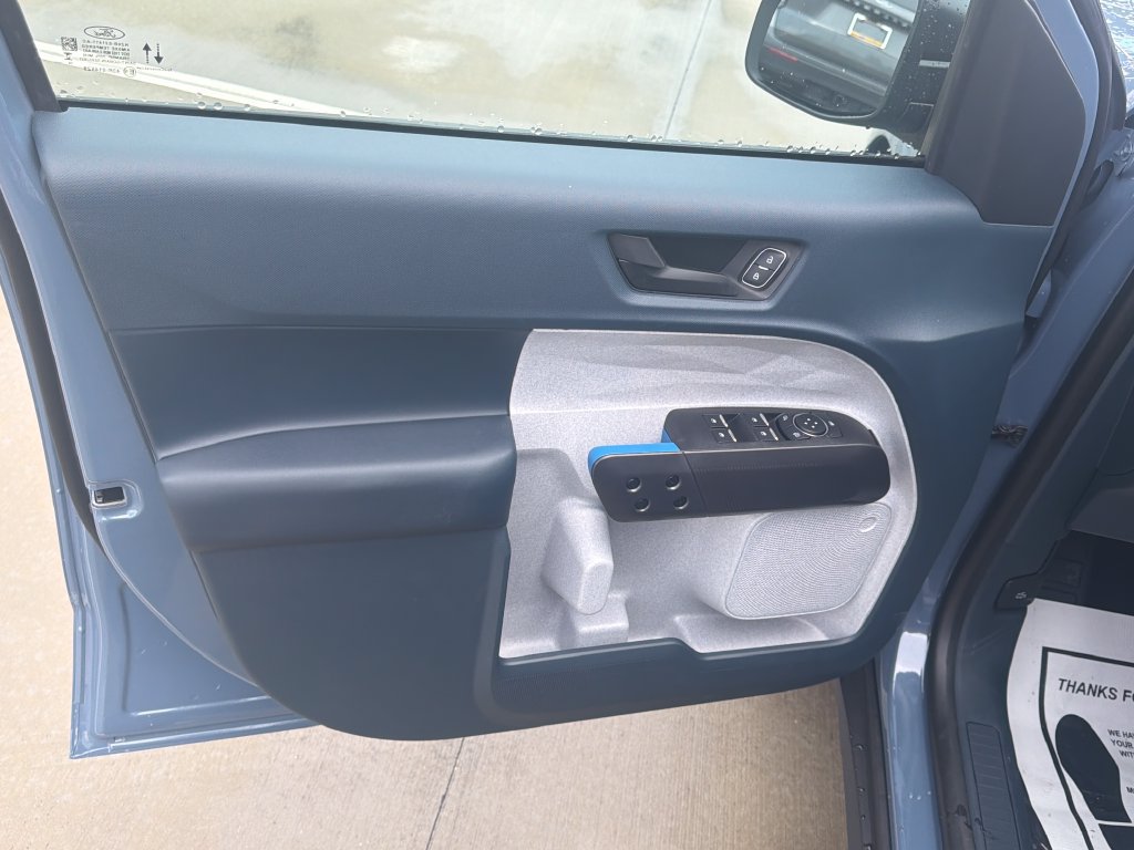 New 2026 Ford Maverick XLT FWD image 15