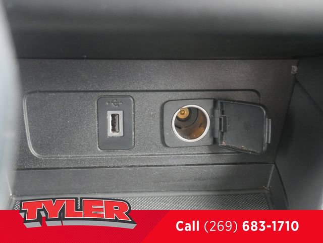 Used 2018 Ford Escape SE image 34