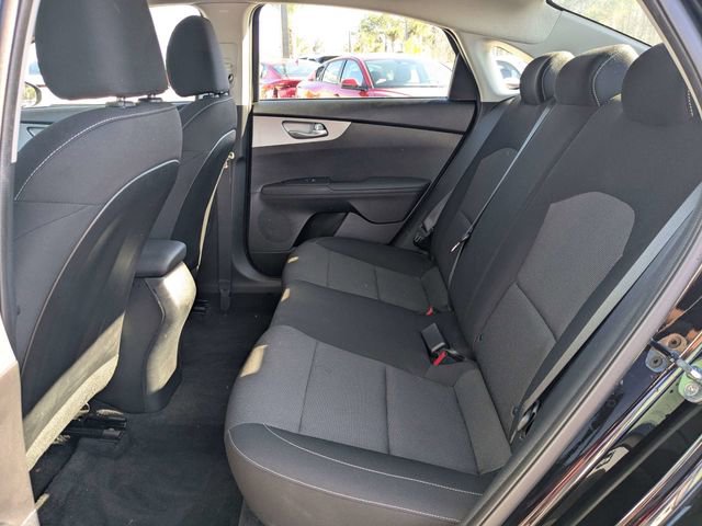 Used 2023 Kia Forte LXS image 8
