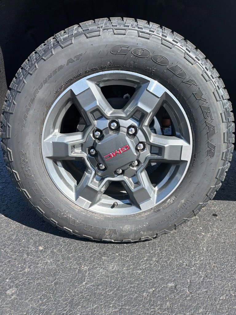 New 2026 GMC Sierra 2500 SLE image 11