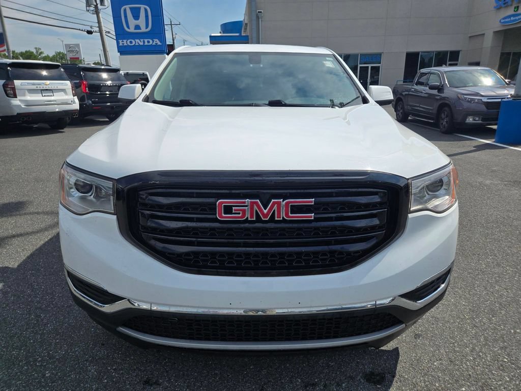 Used 2019 GMC Acadia SLE w/ LPO, Black Accent Package FWD image 2