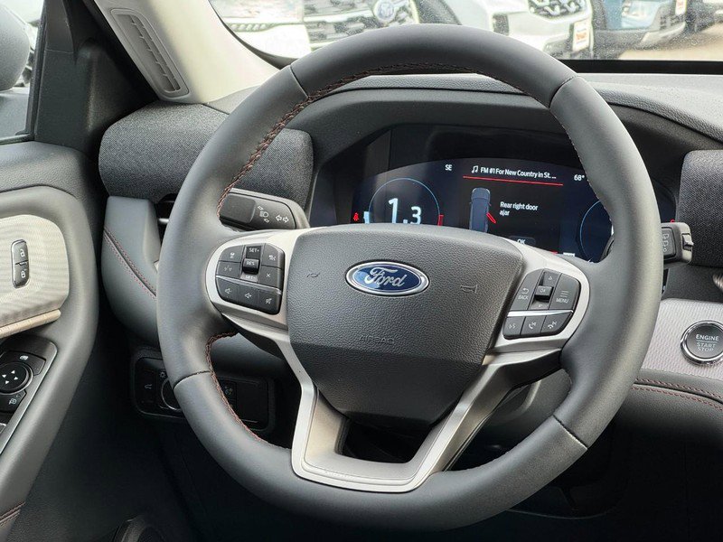 New 2026 Ford Explorer Active image 8