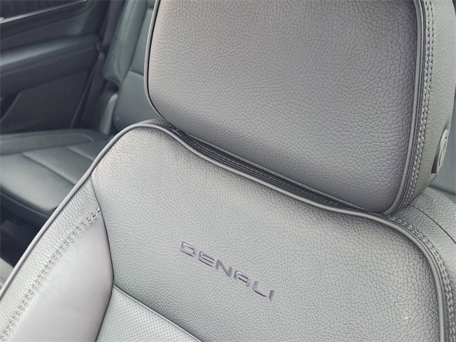 Used 2023 GMC Yukon Denali w/ LPO, Floor Liner Package image 15