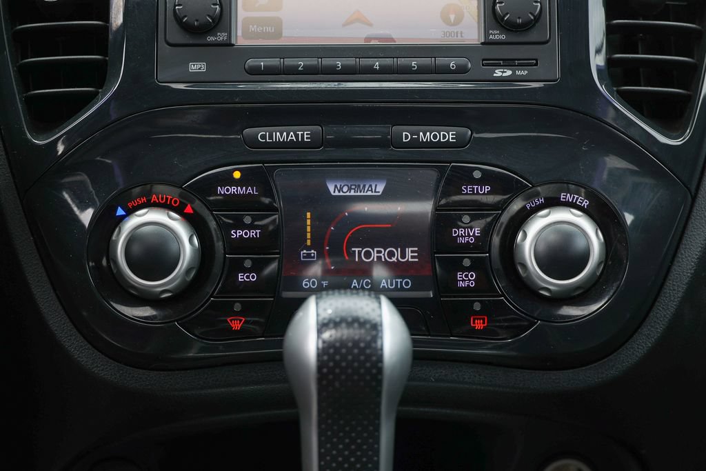 Used 2012 Nissan Juke SL AWD/4WD image 7